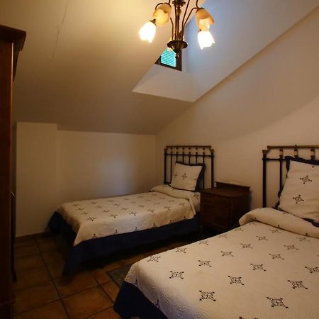 Casa Rural Plaza Vieja Saldaña Eksteriør billede